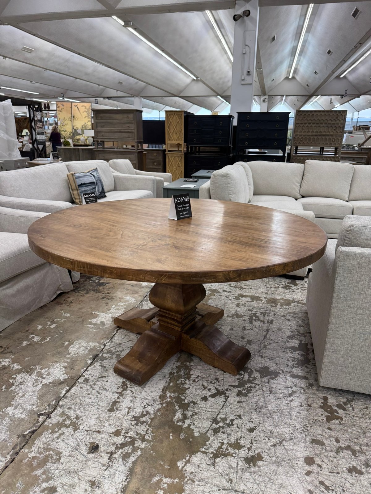 Round Pedestal Dining Table